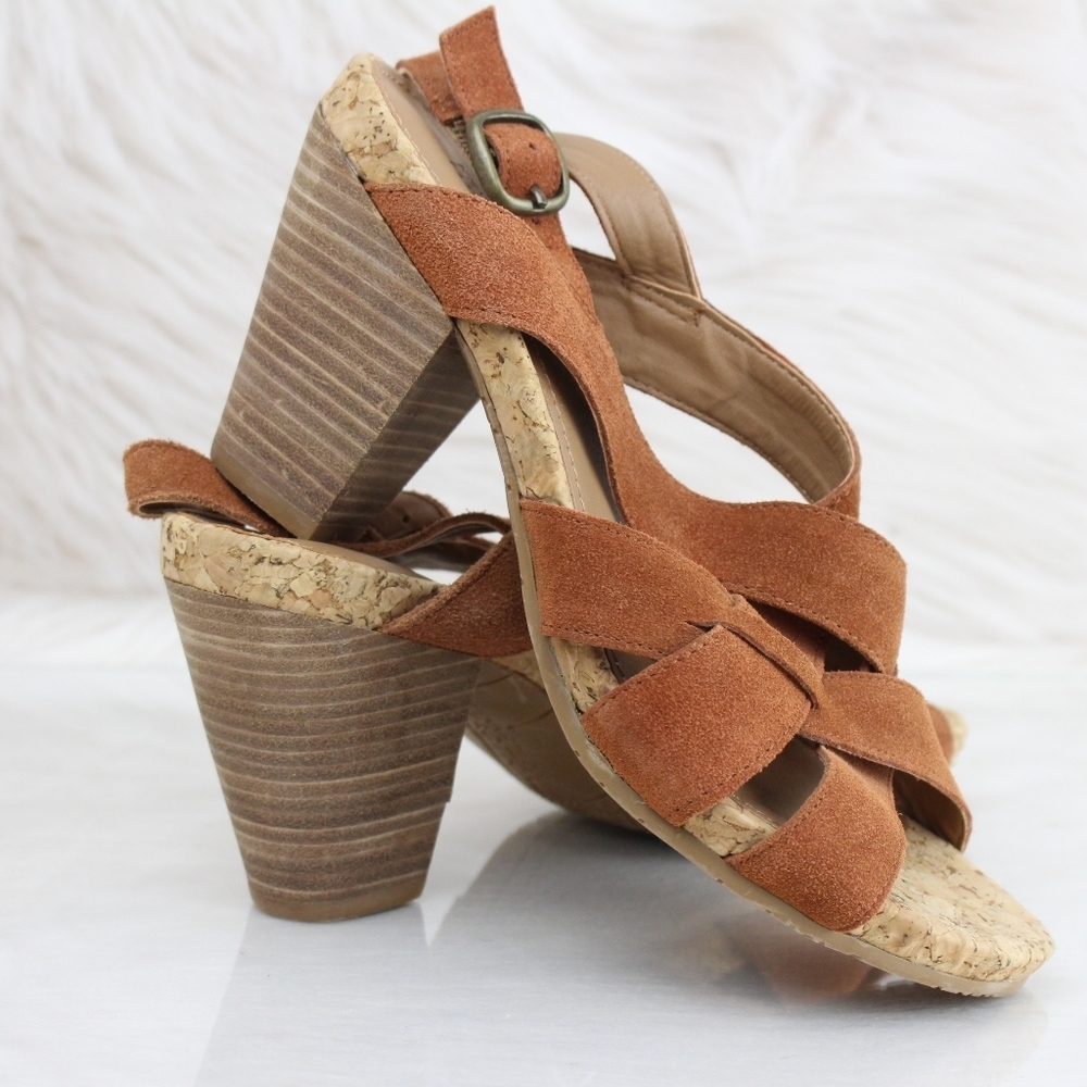 Kenneth Cole Reaction leather/cork strapy clogs